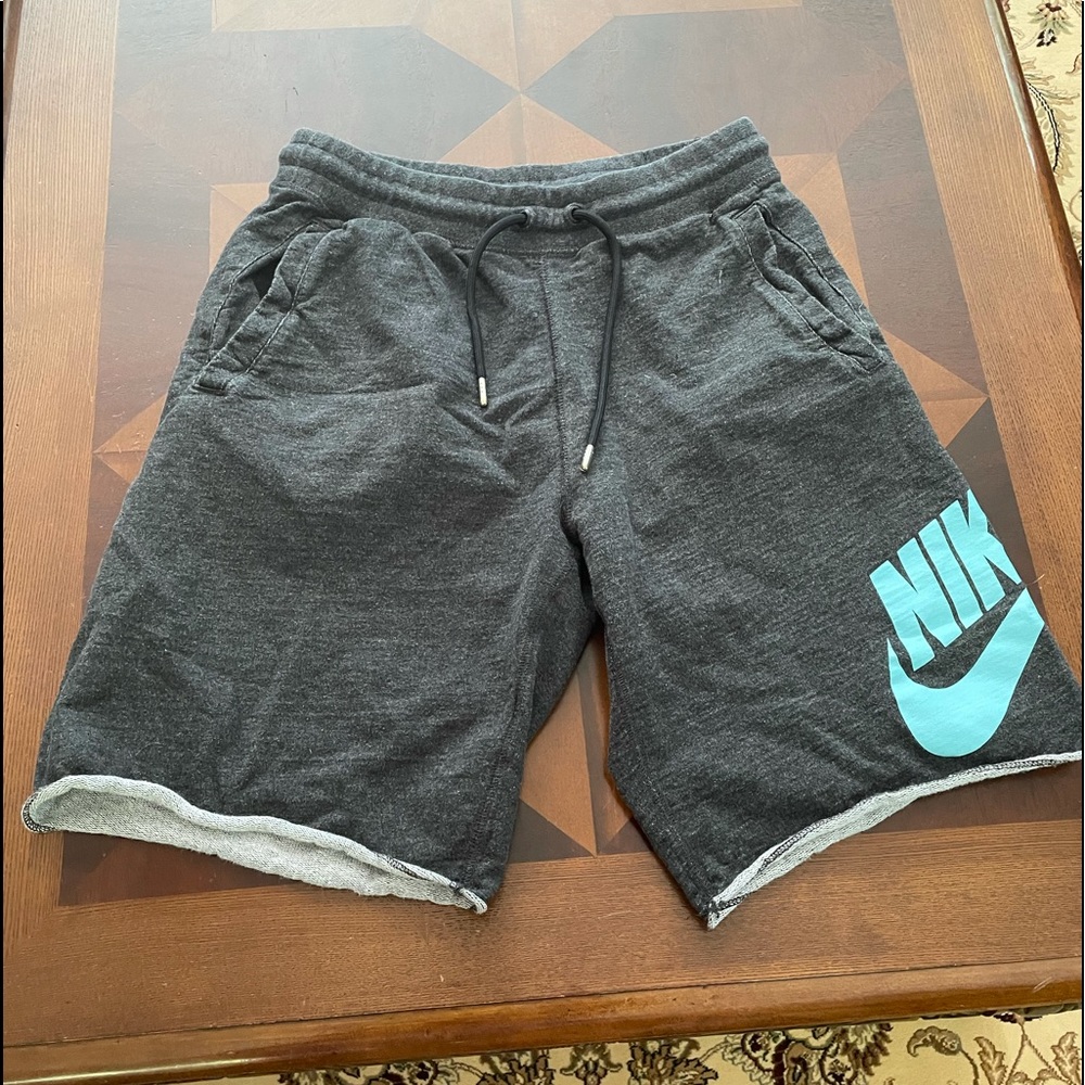 Men’s Nike sweatshorts